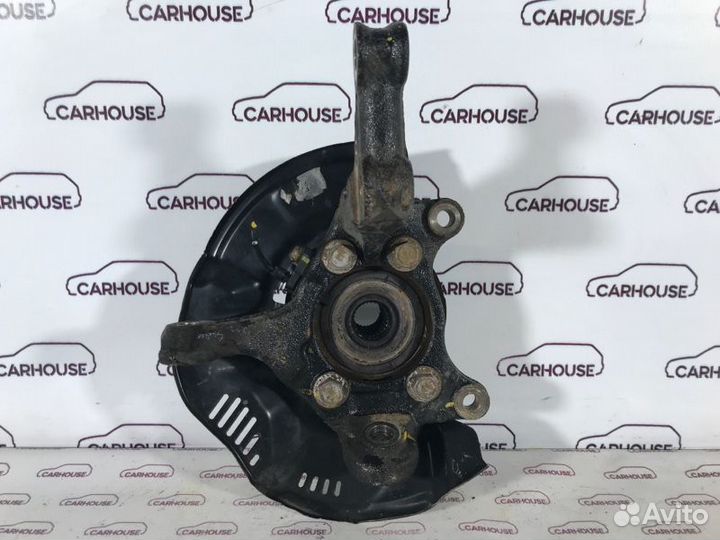 Кулак поворотный передний левый Toyota Corolla 150