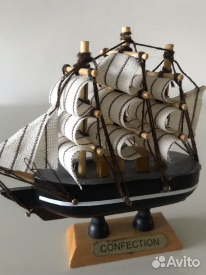 Модель парусника (мини)