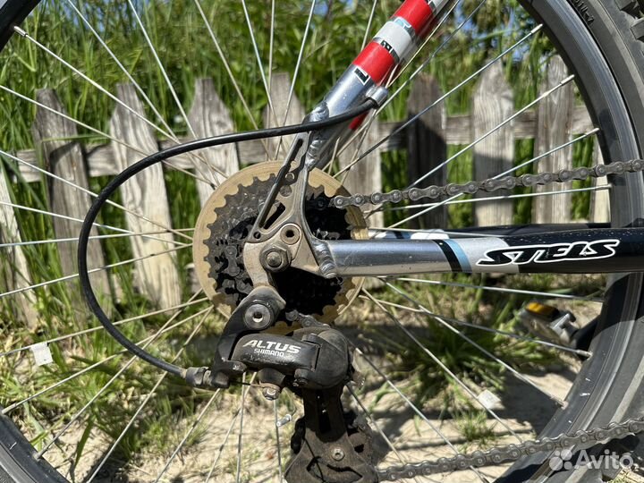 Горный велосипед Stels Navigator 730