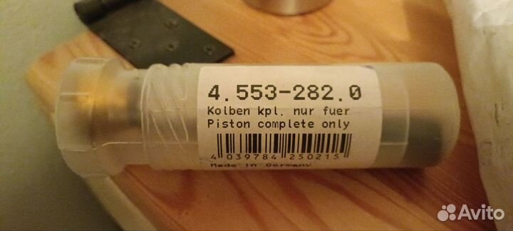 4.553-282.0 поршень