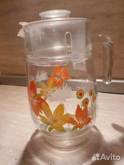 Графин (кувшин)со стаканами,стекло