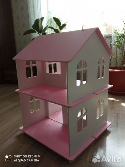 Большой кукольный домик