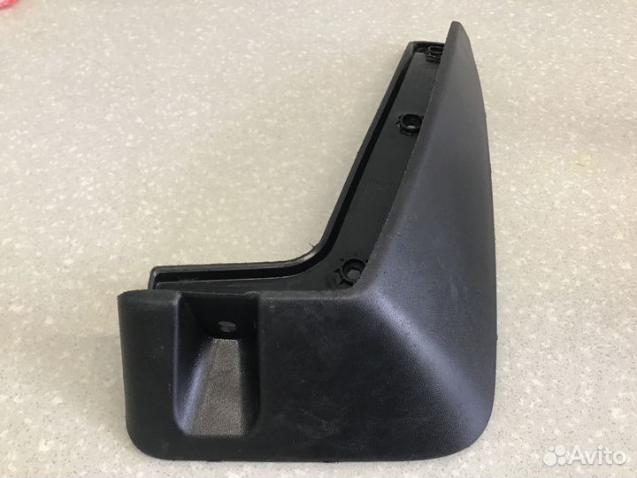 Брызговик задний правый Kia Sportage 2016