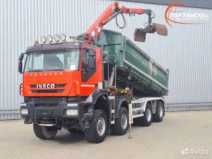 В разборке грузовик iveco,Trakker с 2008
