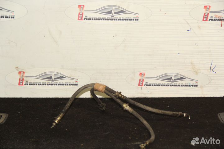 Тормозной шланг зад c Nissan X-Trail NT30 QR20DE