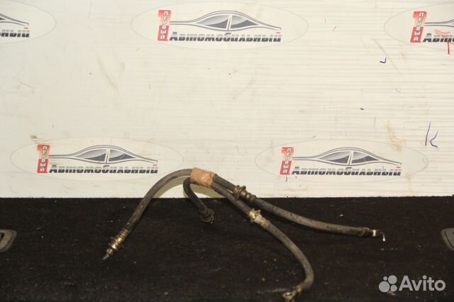 Тормозной шланг зад c Nissan X-Trail NT30 QR20DE