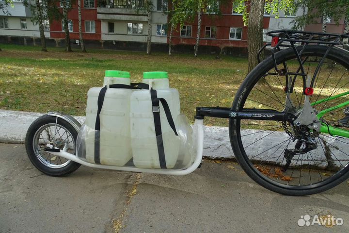 Велоприцеп