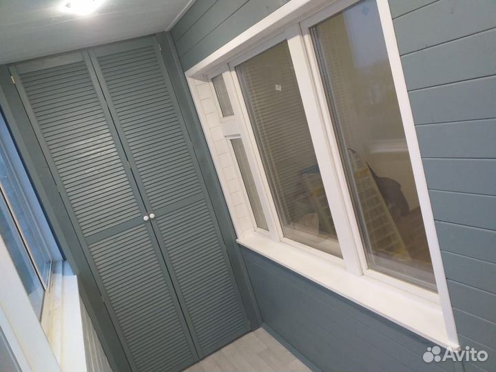 Обшивка балконов Остекление Окна под ключ