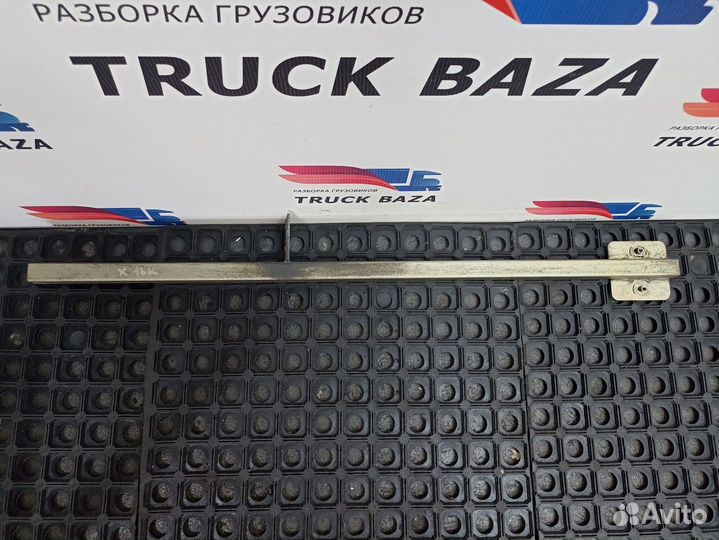 1297302 Кронштейн продолжения двери левой