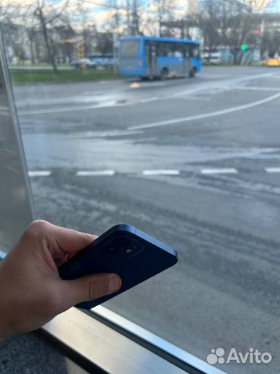 iPhone 12, 64 ГБ