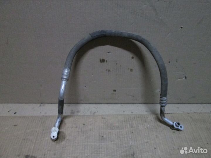 Трубка кондиционера audi a4 a5 8t0260701N Ауди А4