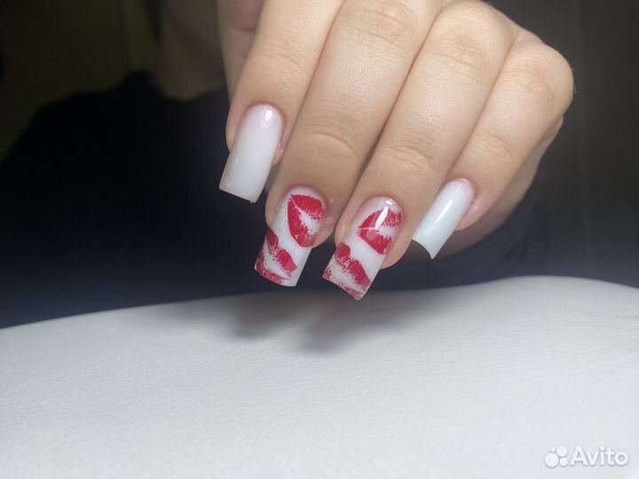 Мастер маникюра