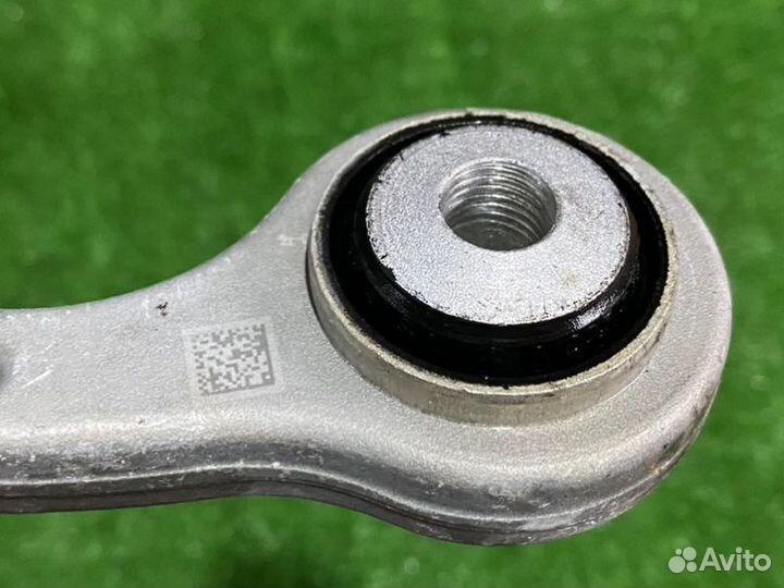 Рычаг задней подвески нижний задний правый