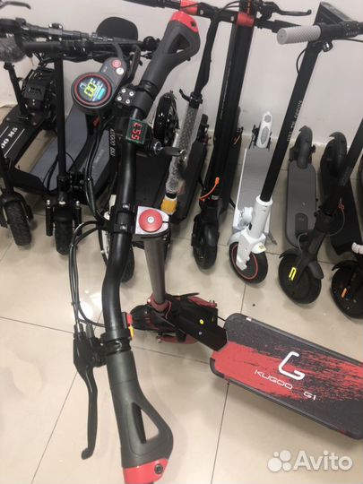 Электросамокат Kugoo G1