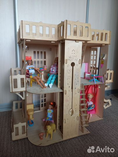 Домик кукольный большой Barbie