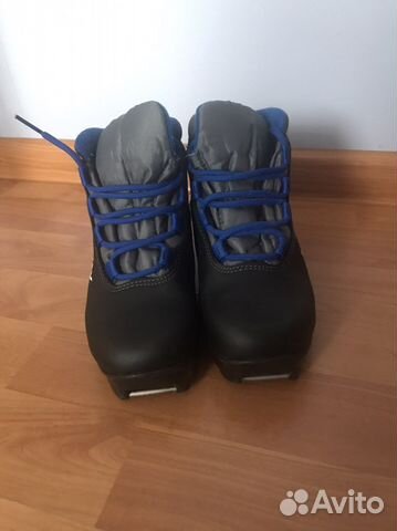 Лыжные ботинки детские 32 размер