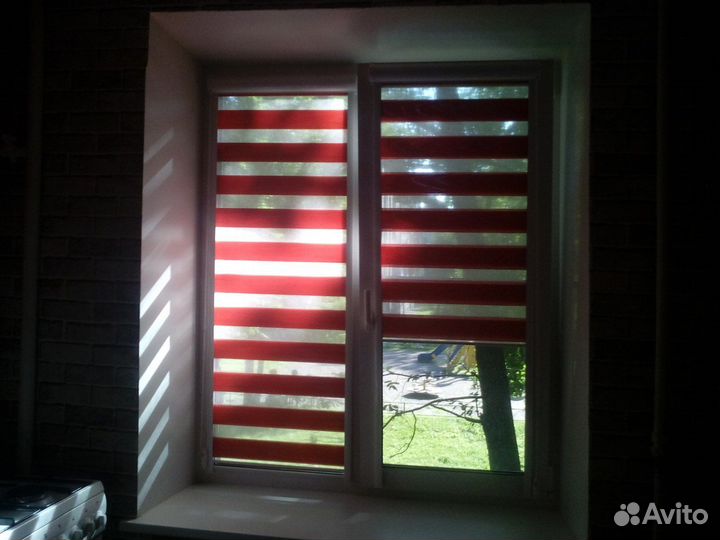 Рольшторы день-ночь, ткань зебра