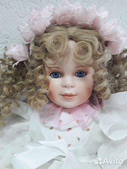 Фарфоровая кукла из Германии