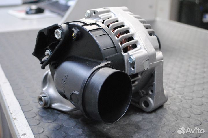 Генератор BMW E36, E34 2.0, 2.5, 2.8 80А