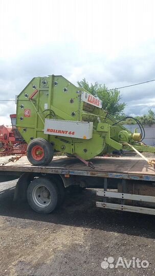 Пресс-подборщик Claas Rollant 44, 1990