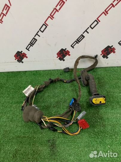 Проводка двери перед Renault symbol clio 2