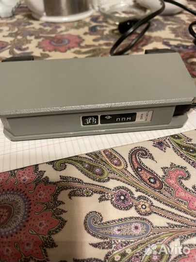 Ультрафиолетовый аппарат для денег