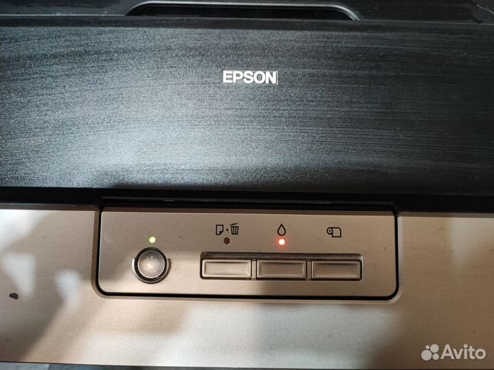 Струйный принтер Epson Stylus Photo R1900