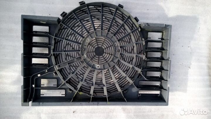 Bmw 7 серии E65 диффузор вентилятора