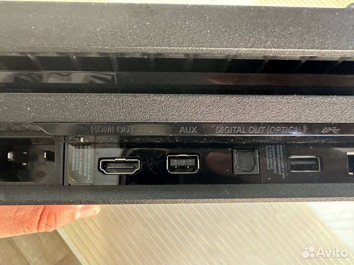 Sony Playstation 4 Pro 1tb