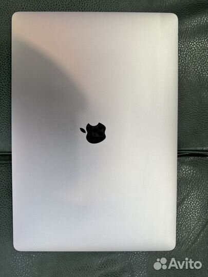 Apple MacBook Pro 16 i9 32 4tb ssd 8gb