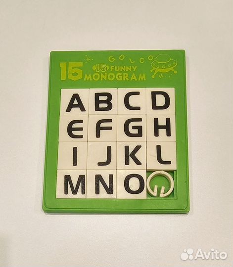 Головоломка пятнашки новая английские буквы