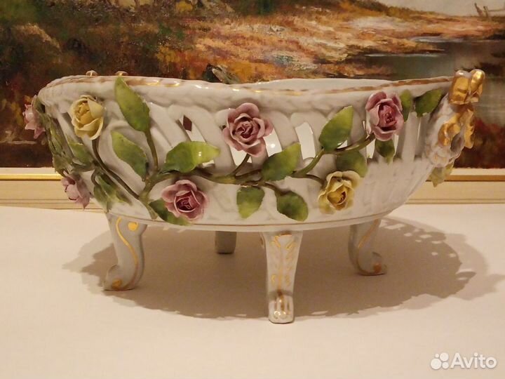Старинный фарфор Фруктовница