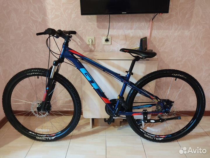 Велосипед GT Aggressor Sport 27.5