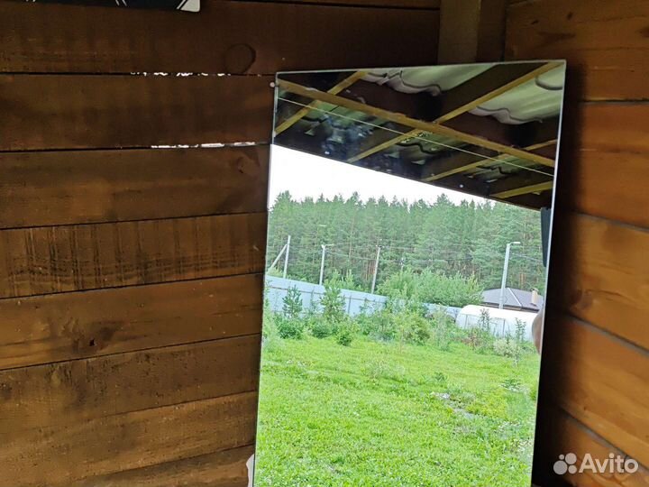 Зеркало настенное