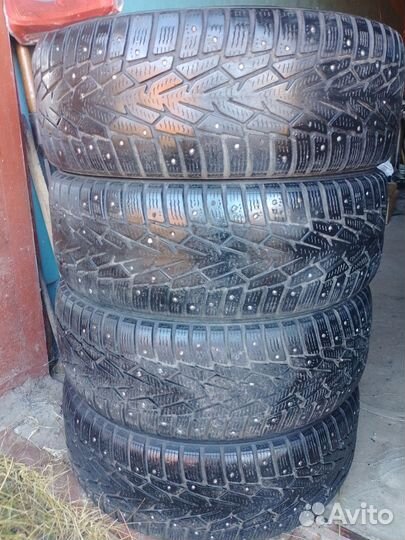 Nokian Tyres Nordman 7 SUV 215/65 R16