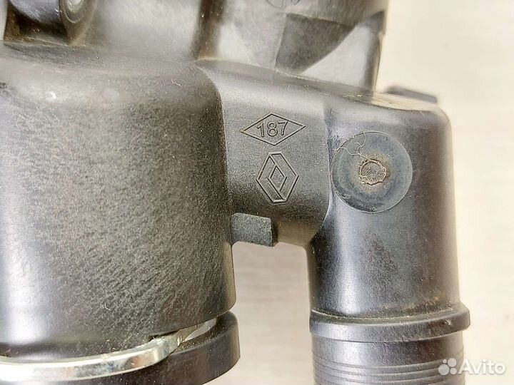 Термостат Renault Megane/Scenic 1,5dci K9K836