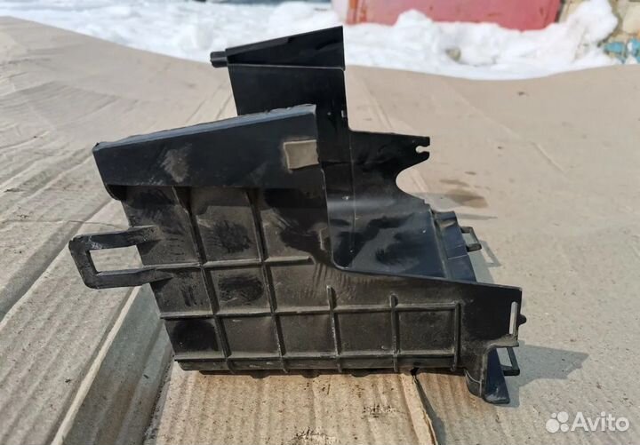 Корпус аккумулятора Volkswagen Tiguan