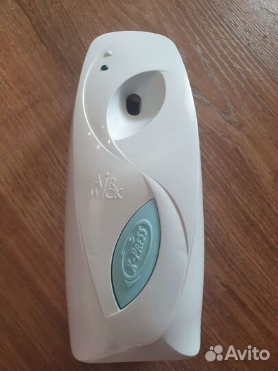 Автоматический ароматизатор воздуха air wick