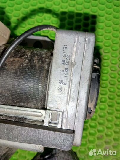 Правый Ремень безопасности skoda Octavia tour