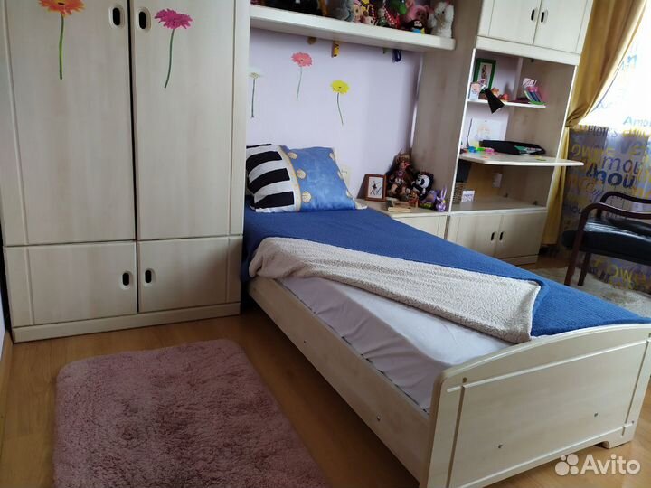 Комплект мебели для детской комнаты