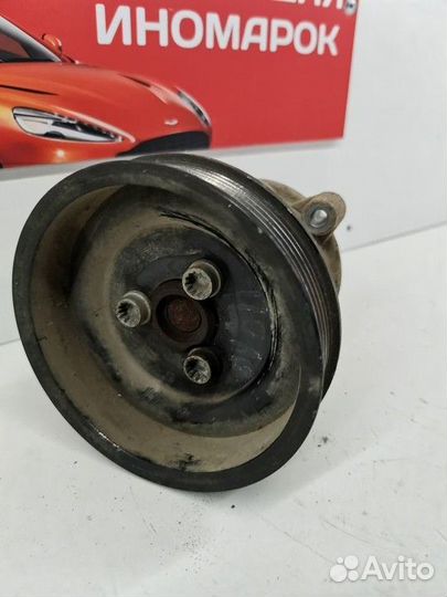 Насос водяной (помпа) со шкивом