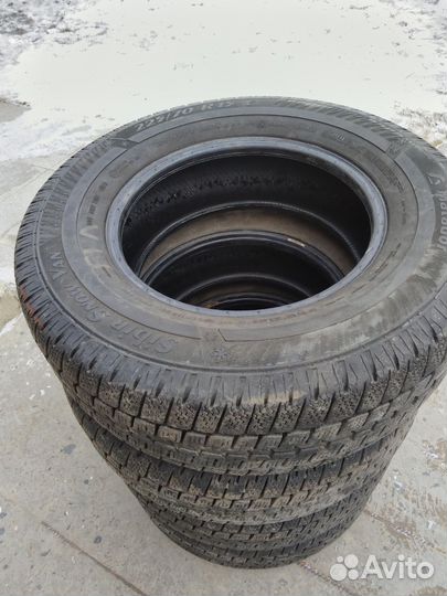 Matador MPS 530 Sibir Snow Van 225/70 R15C 112R