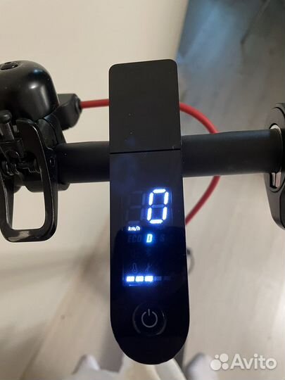 Электро самокат xiaomi M365 PRO