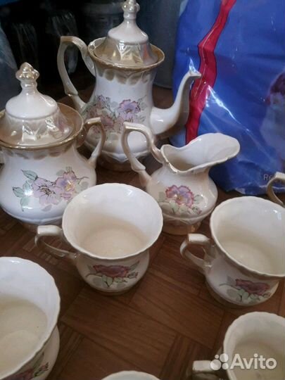 Новый Сервиз чайный и кофейный