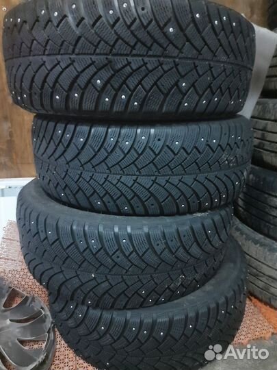 Bfgoodrich G-Force Stud 215/55 R17