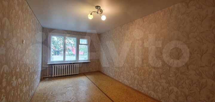 Комната 17,6 м² в 3-к., 1/5 эт.