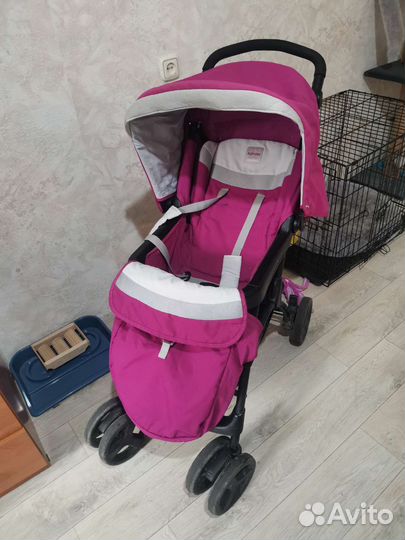 Прогулочная коляска