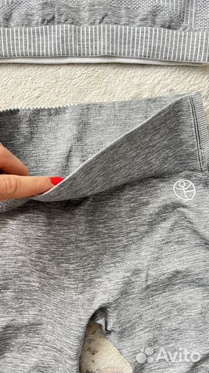 Костюм для тренировок