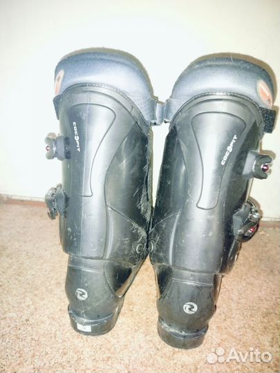 Горнолыжные ботинки гигантские. Торг