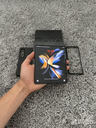 Samsung Galaxy Z Fold4, 12/256 ГБ